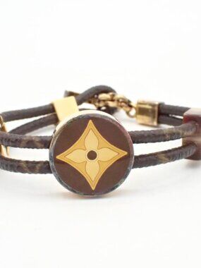 LV Bracelet ~7.25"